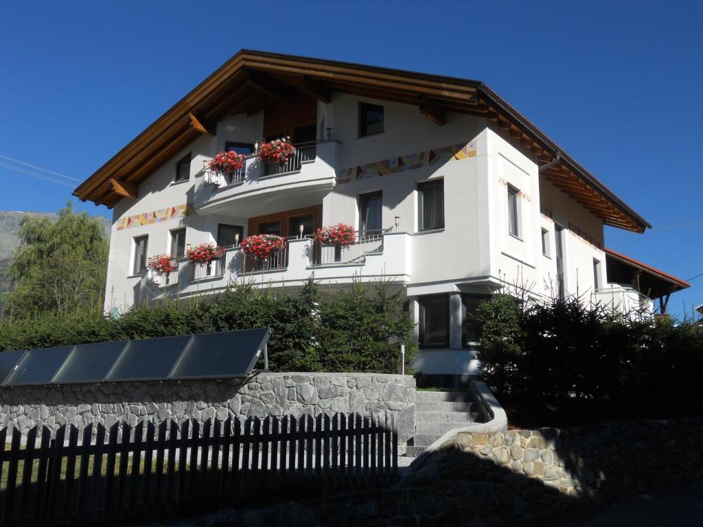 Apart Alpen Royal ناودرس المظهر الخارجي الصورة